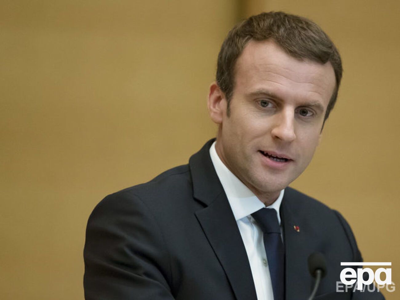 Макрон показал, как начинаются переговоры "четверки"