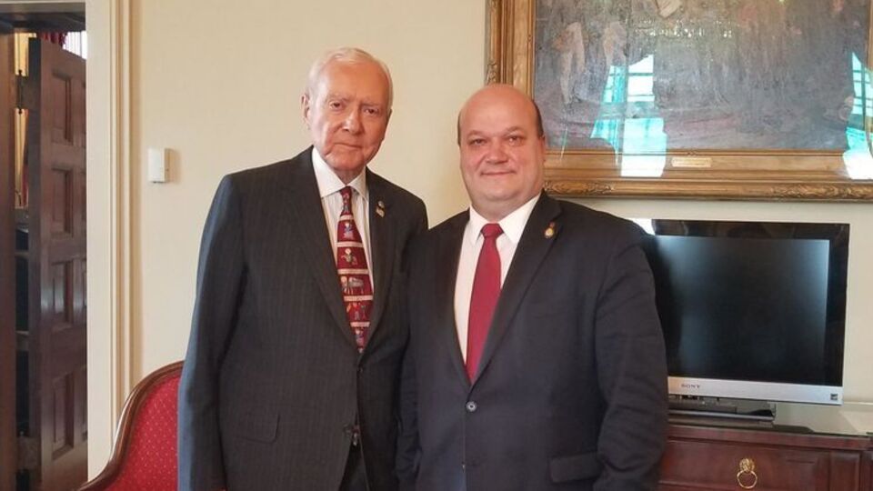 Посол Украины в США Валерий Чалый провел встречу с временным президентом Сената США Оррином Хэтчем