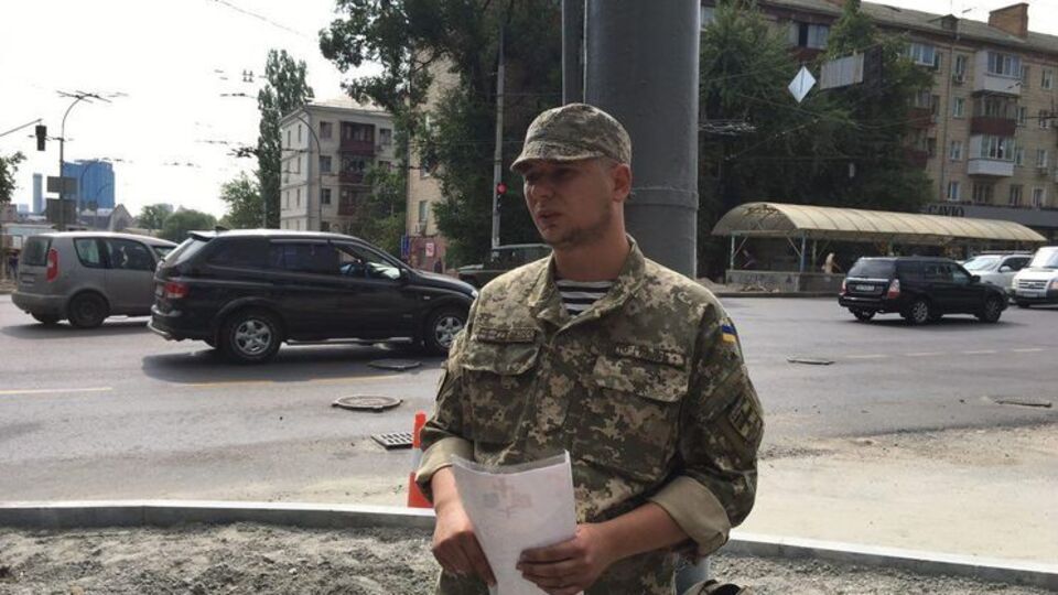 Біля Міноборони у Києві протестують військовослужбовці