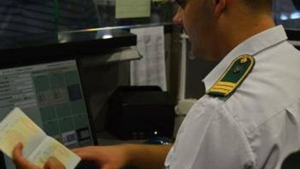 У затриманого були паспорти громадянина України