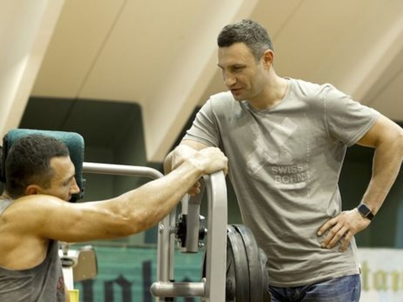 Кличко проведет тренировку с купившим лот