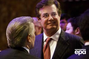 Манафорт "продовжить дискусії" із членами Сенату, які займаються справою щодо втручання РФ у вибори, повідомило джерело Reuters