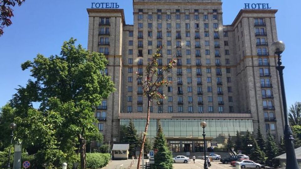 Неизвестные сообщили о минировании гостиницы