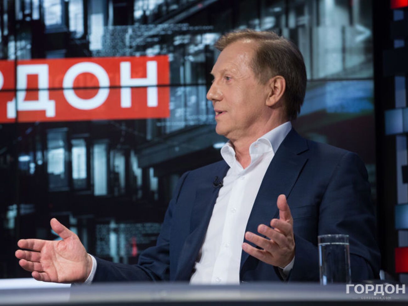 Журавский: Николаенко очень умная, знает языки