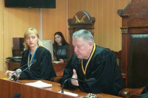 В январе 2017 года Ежов взял самоотвод по делу Штепы
