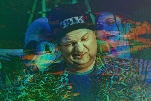 Бронюк станцював у кліпі "Емочка"