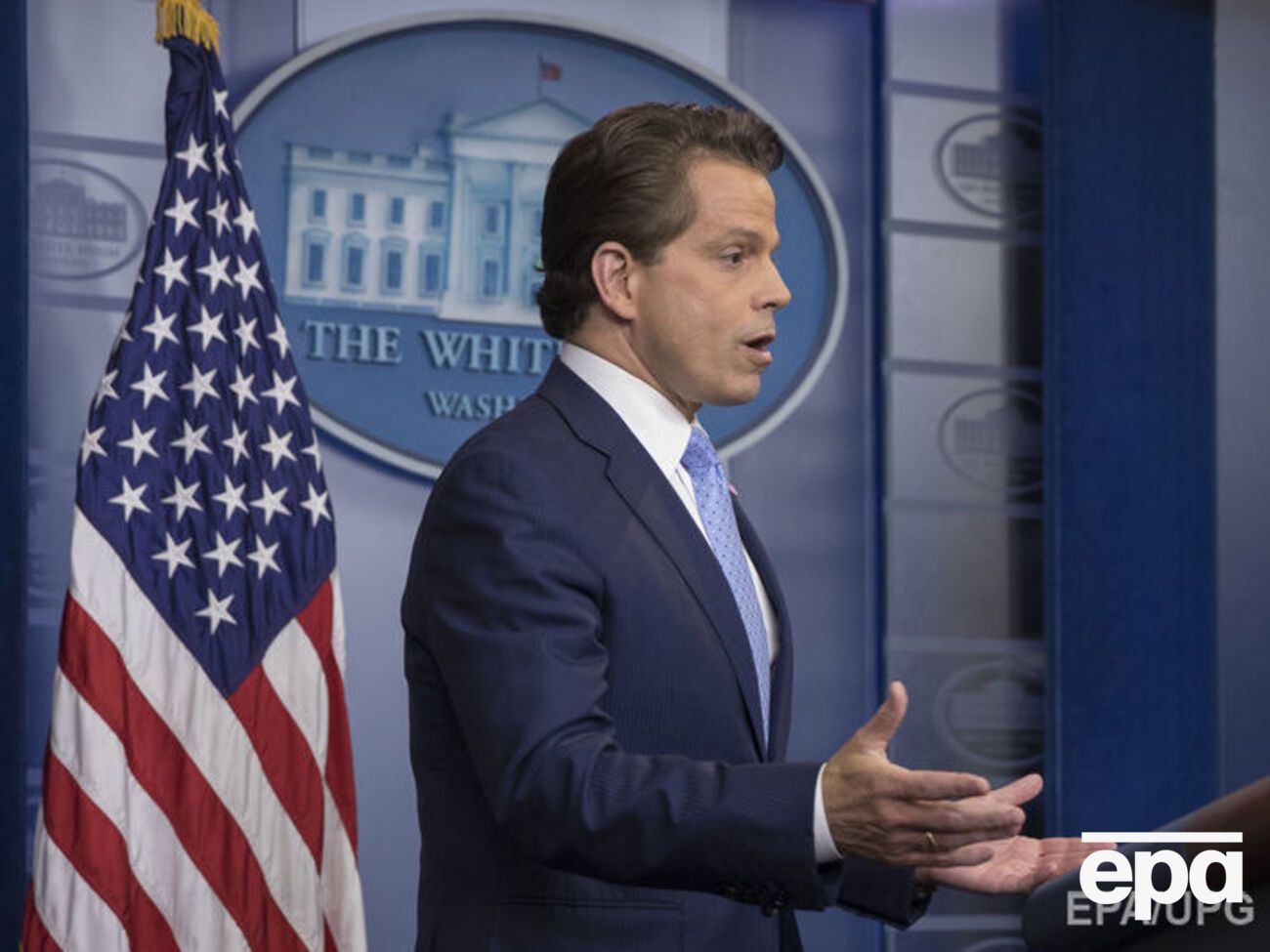 Скарамуччі сказав, що у Трампа є кілька варіантів реакції на законопроект про нові санкції