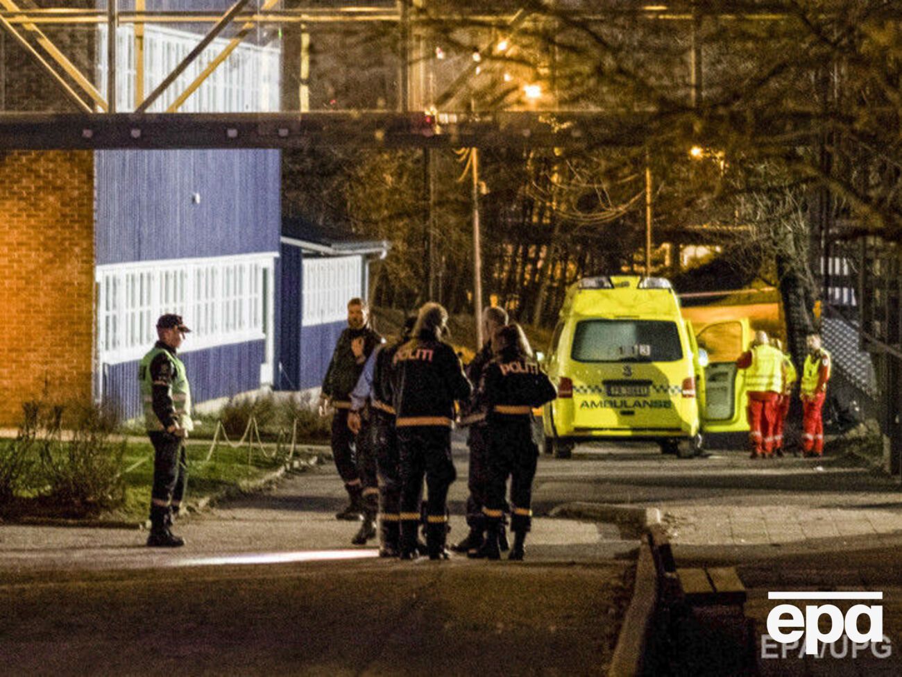 Одна людина загинула, одну поранено внаслідок нападу підлітка з ножем в Крістіансанні