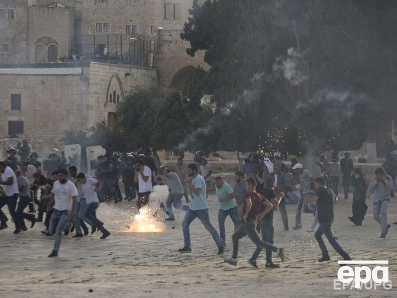 Возле Храмовой горы произошли столкновения, есть пострадавшие