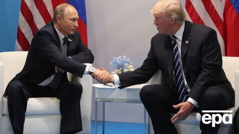 Липень 2017 року, Гамбург, Німеччина, кулуари саміту G20. Перша офіційна зустріч президента РФ Володимира Путіна і президента США Дональда Трампа