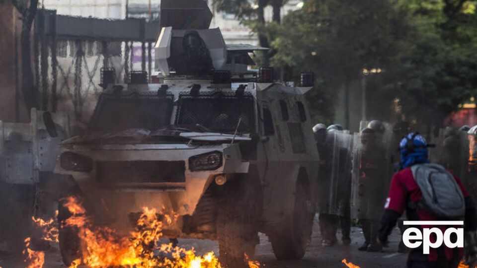 Во время столкновений с силовиками в стране погибли десятки протестующих