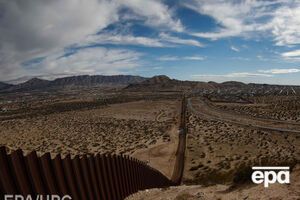 Идею построить стену на границе с Мексикой Трамп озвучивал во время своей предвыборной кампании