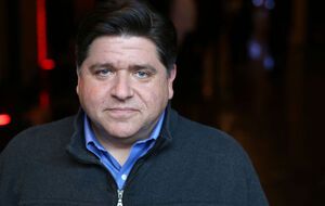 Притцкер – управляющий партнер и соучредитель частной инвестиционной фирмы Pritzker Group