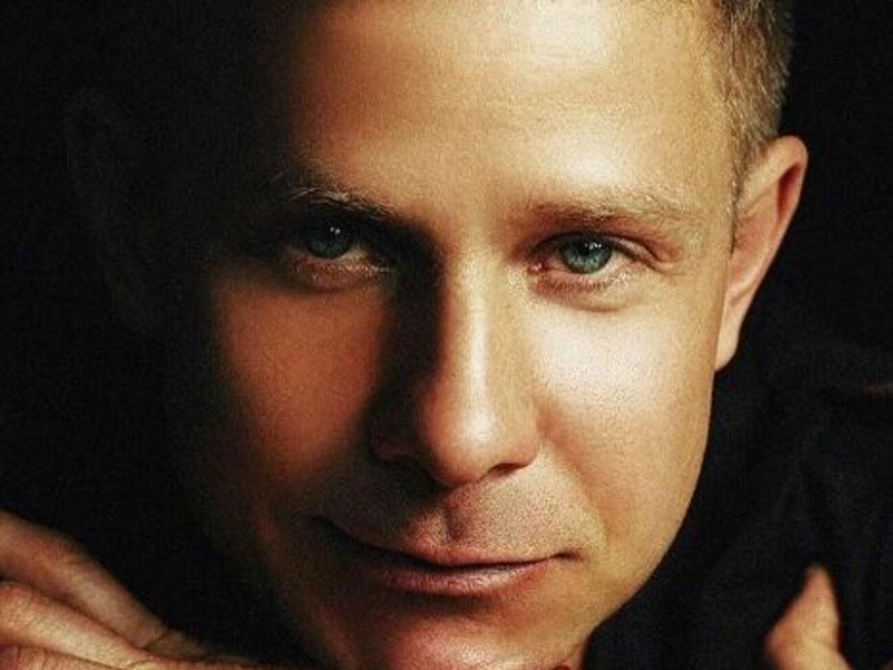 Митя Фомин во Львове на музыкальном фестивале Alfa Jazz Fest назвал аннексированный Крым "российской территорией"