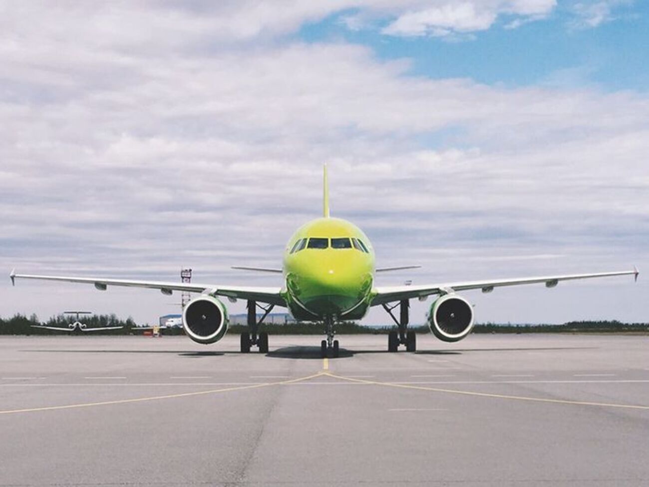 На борту літака авіакомпанії S7 перебуває&nbsp;165 пасажирів