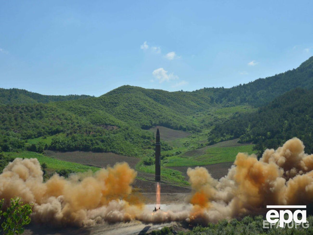 КНДР запустила ракету