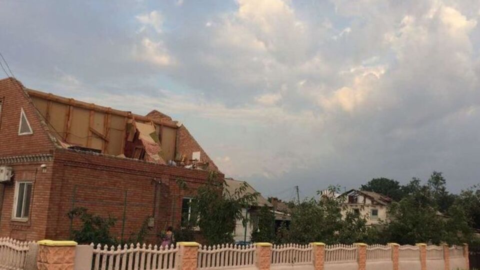 Рятувальники ліквідовують наслідки негоди