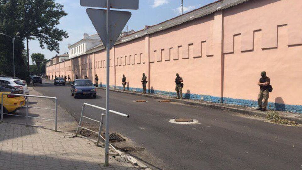 В СИЗО Полтавы прошли обыски