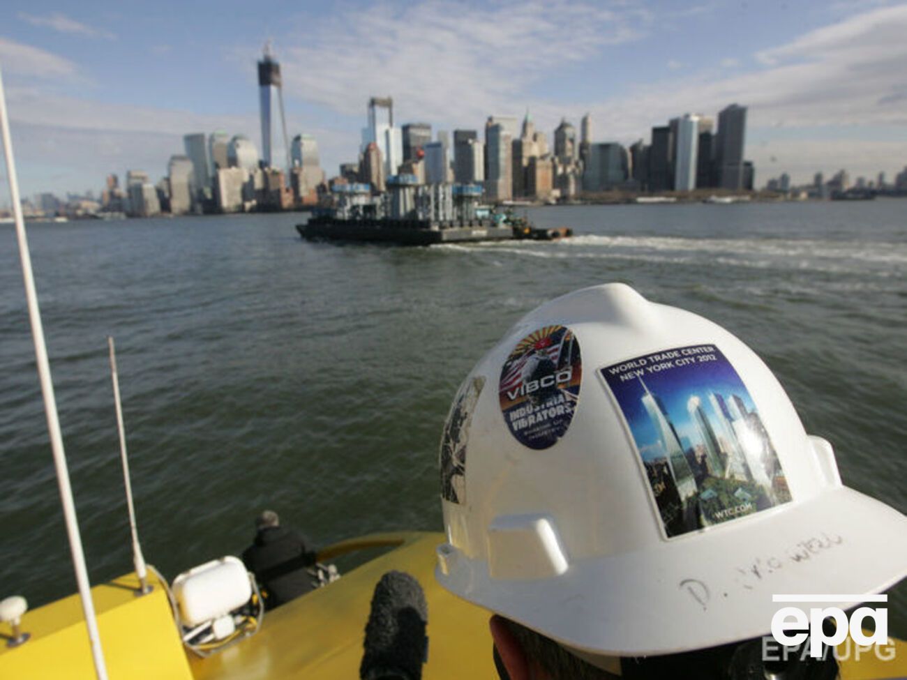Паром компании&nbsp;A New York Water Taxi столкнулся с причалом