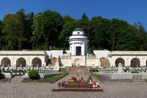 Меморіал орлят у Львові можуть розмістити на сторінках паспорта в Польщі