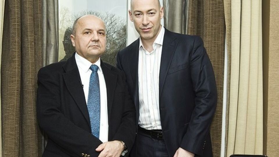 Суворов: Вся жизнь Иосифа Виссарионовича – это подготовка к войне