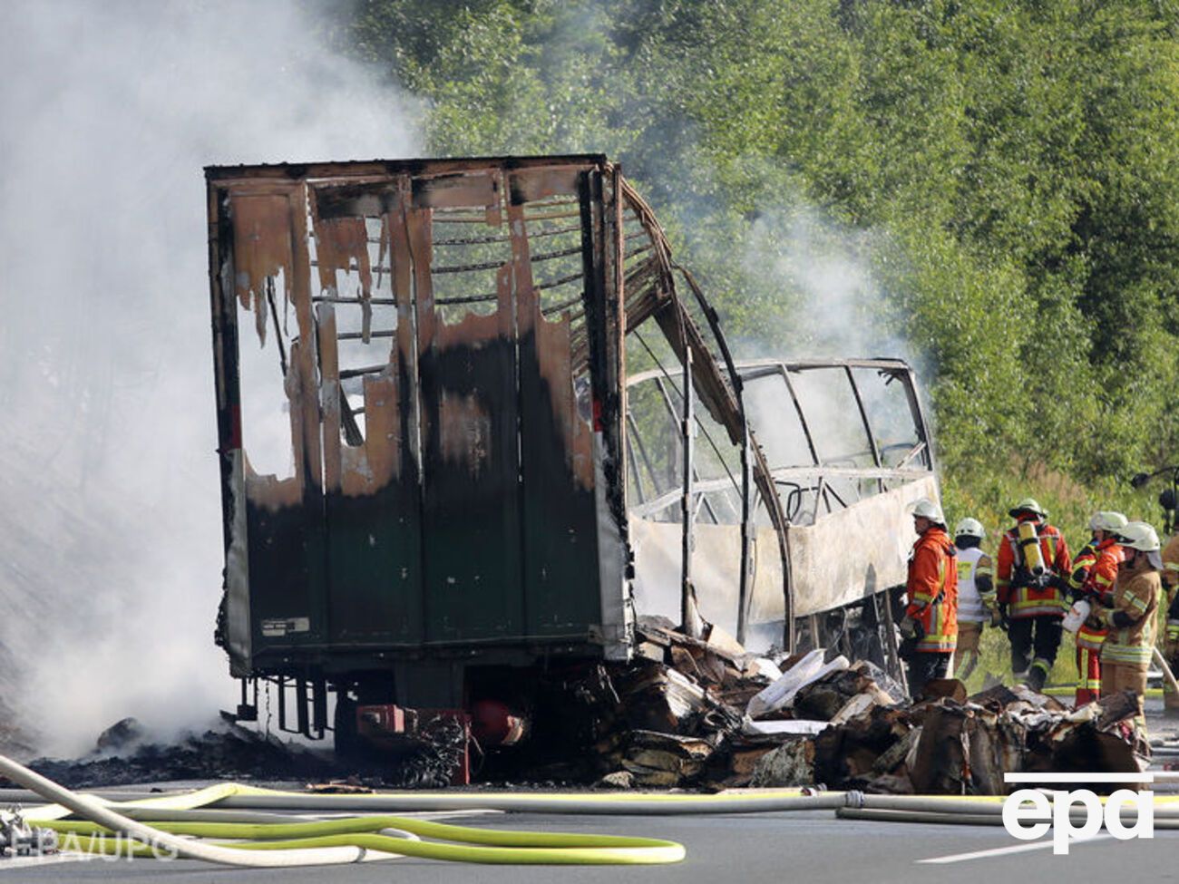 В автобусе находились туристы из Саксонии