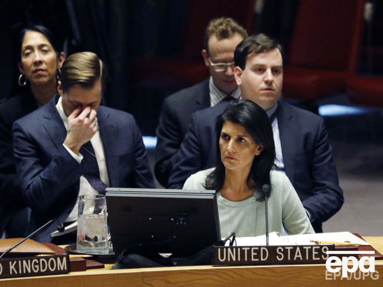 Хейли не подтвердила, что США созывают заседание СБ ООН