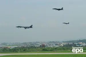 Американские бомбардировщики пролетели над Корейским полуостровом
