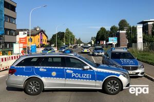 В столкновении с нападавшим ранения получил полицейский