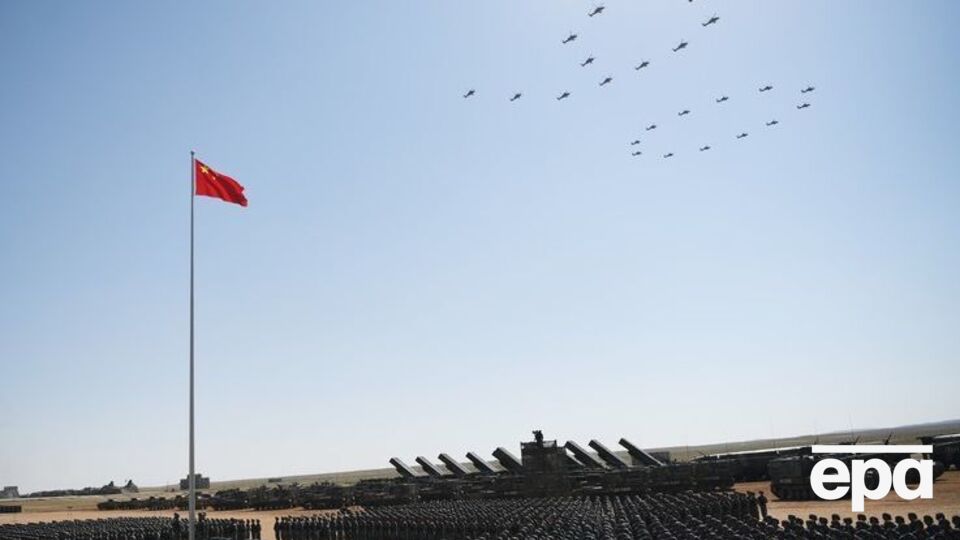 У Китаї вперше з 1949 року пройшов військовий парад з нагоди Дня створення Народно-визвольної армії