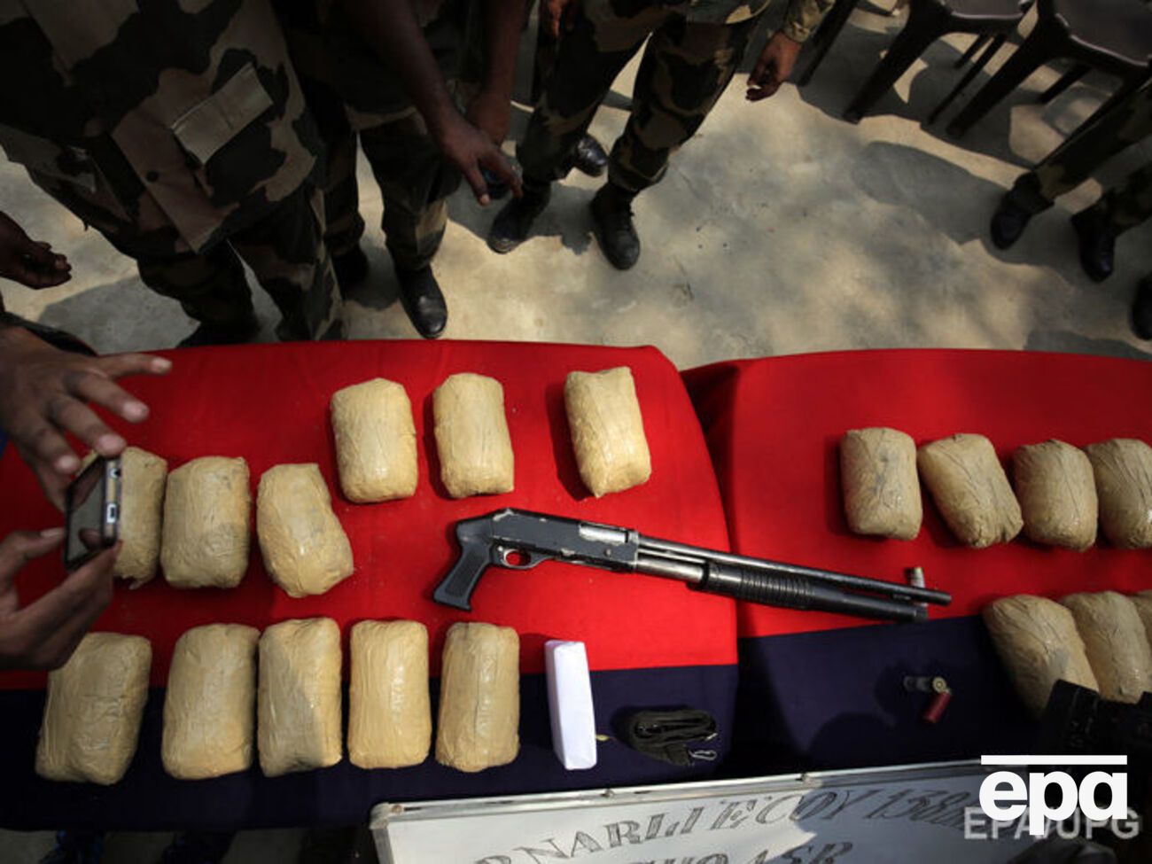 В Индии предотвратили перевозку крупной партии героина