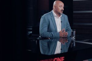 Мочанов зазначив, що чотири рази був у захопленому бойовиками донецькому управлінні СБУ