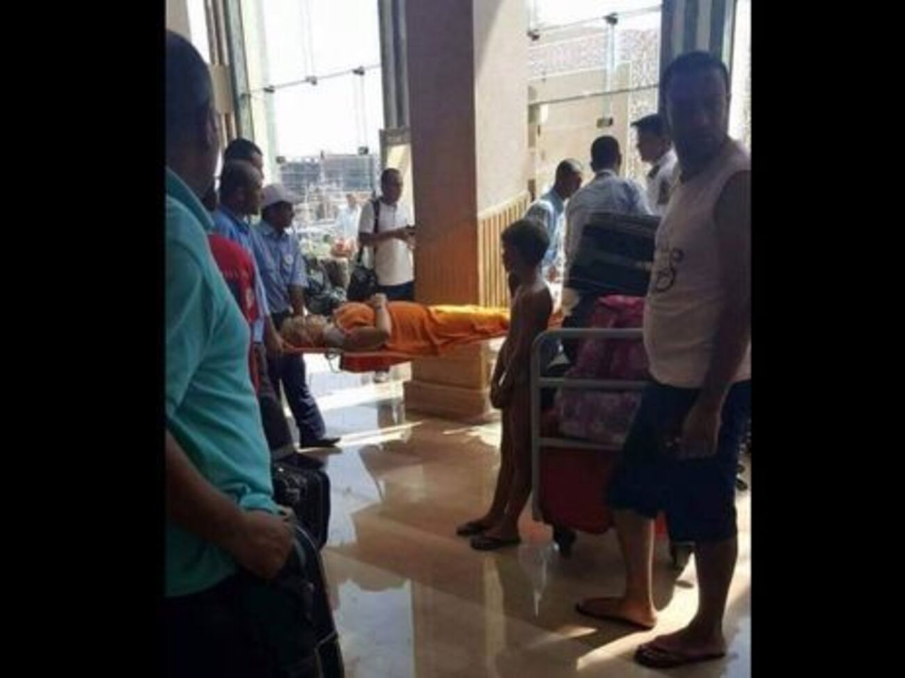 14 июля в Хургаде мужчина напал с ножом на туристов на территории одного из отелей