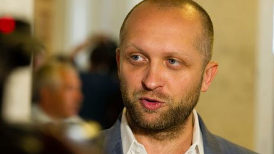 Поляков не планує надягати електронний браслет