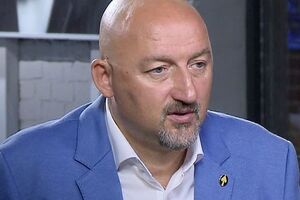 Мочанов: У нас же з хлібом почалися перебої – дайте хоча б видовищ