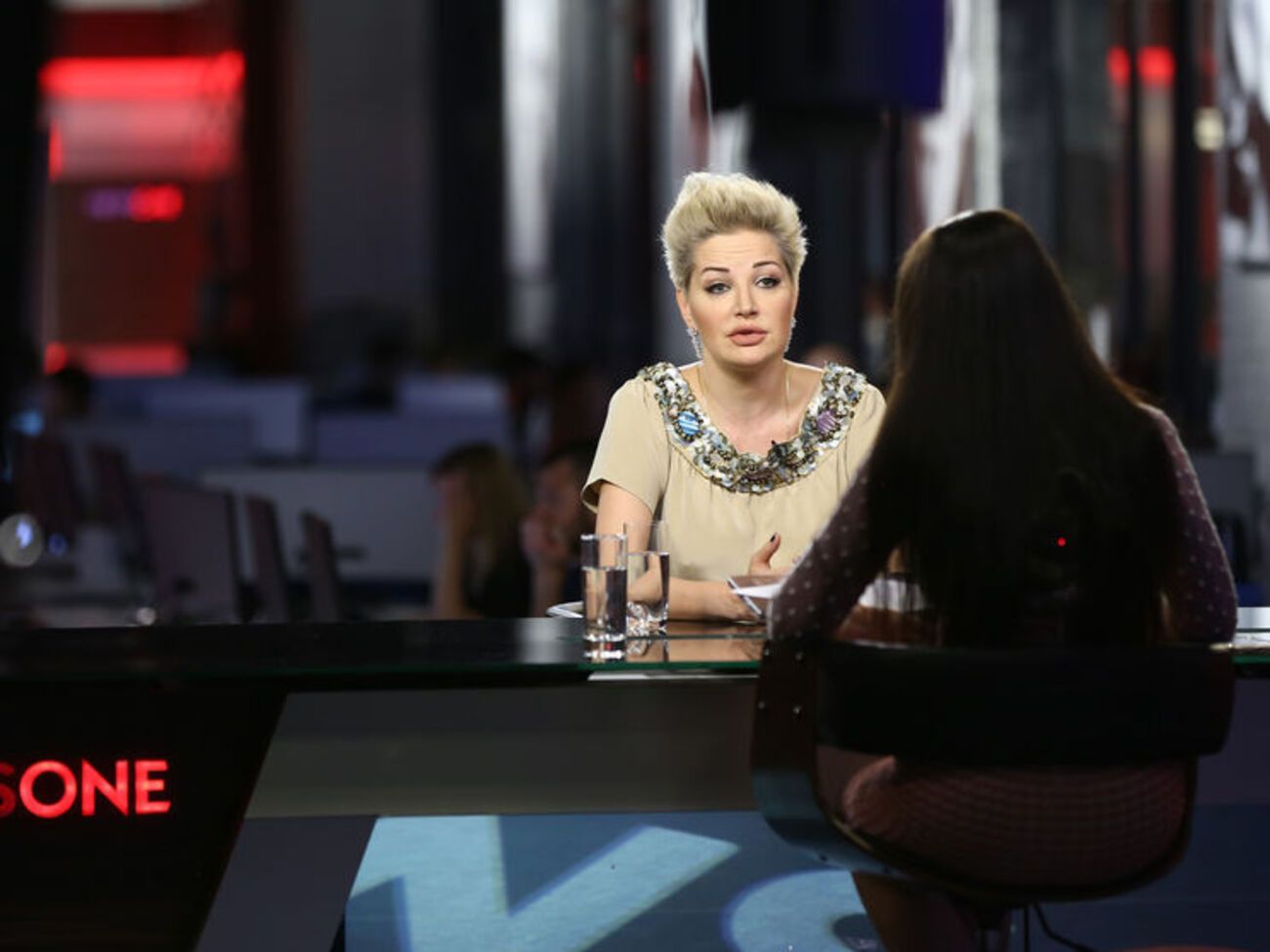 Максакова:&nbsp;Было бы хорошо, чтобы у меня был постоянный вид на жительство, а не временный