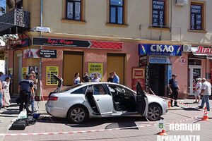 У бізнесмена стріляли біля його магазину