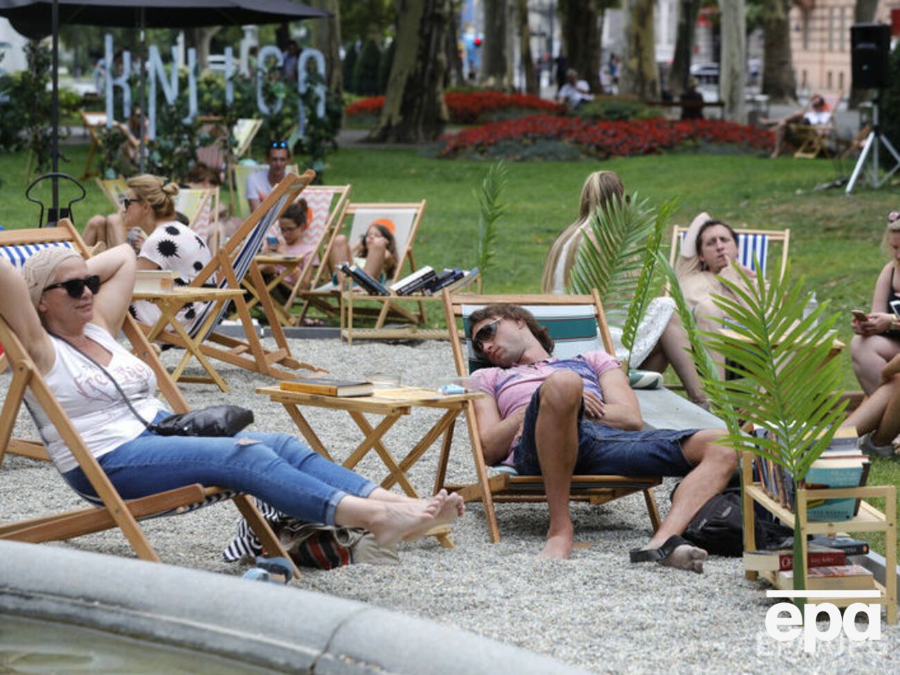 Европейцы стали реже брать длительные отпуска