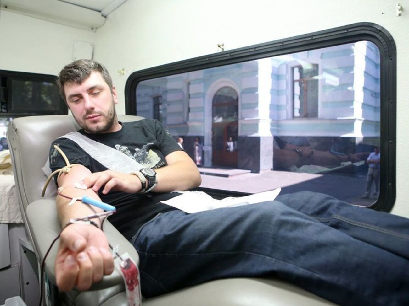 Чоловіки частіше, ніж жінки вважають себе здоровими