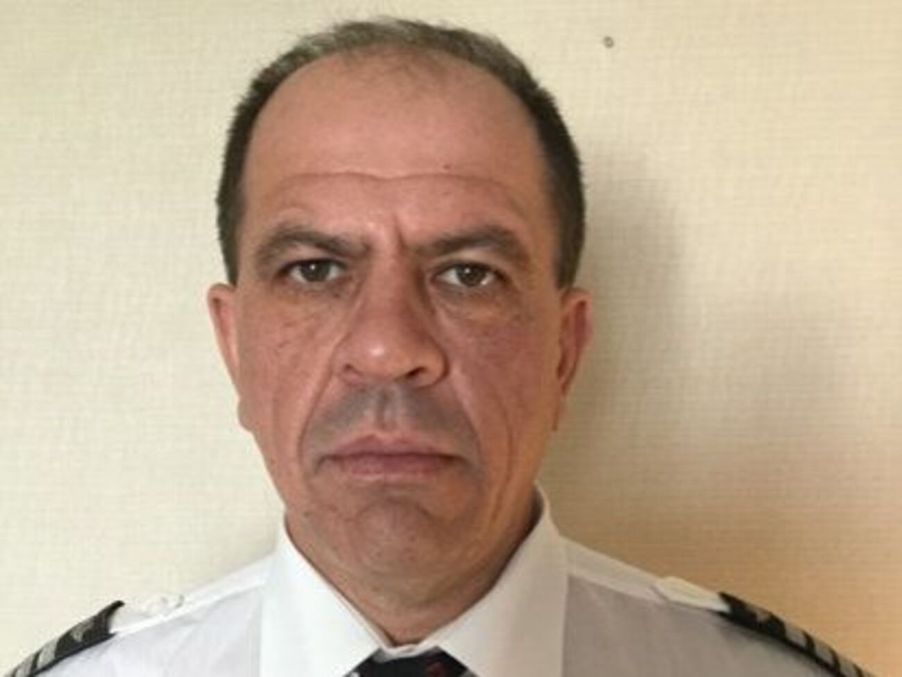 Президент України нагородив пілота орденом "За мужність"