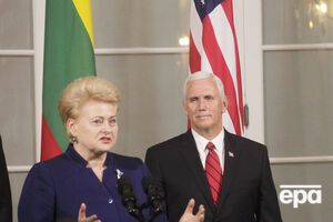 Грібаускайте нагадала Пенсу про "життєво важливу" роль НАТО для країн Балтії