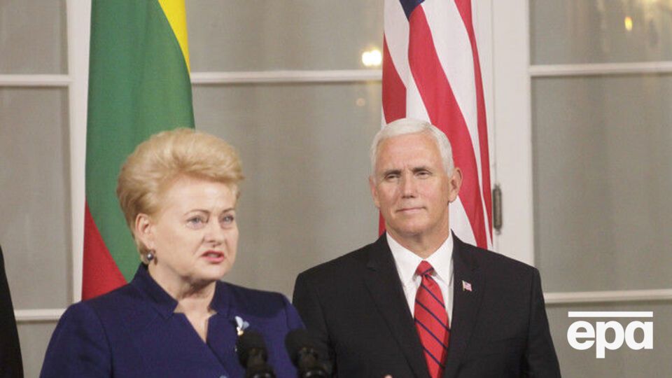 Грібаускайте нагадала Пенсу про "життєво важливу" роль НАТО для країн Балтії