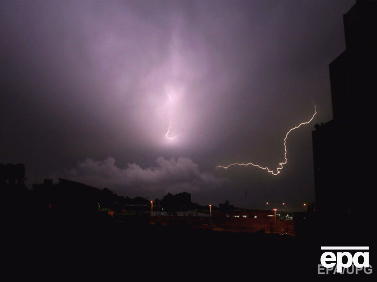 В нескольких областях Украины 4 июля возможны грозы