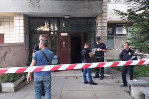 СМИ сообщают, что убитый --- экс-сотрудник спецслужб