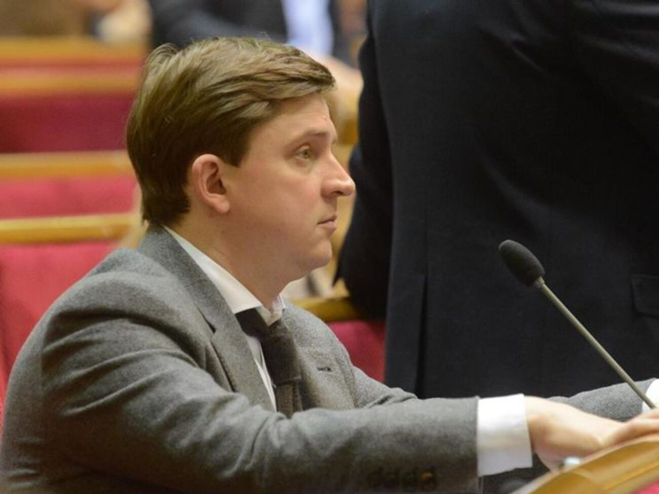 Регламентний комітет розглянув подання генпрокурора щодо Довгого