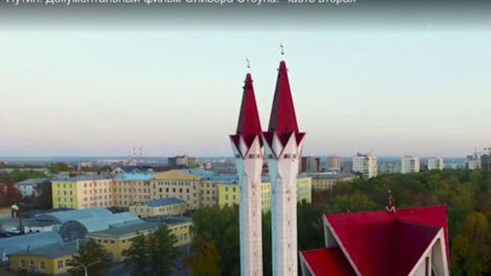 Житель Уфи побачив зняті ним кадри у фільмі Стоуна