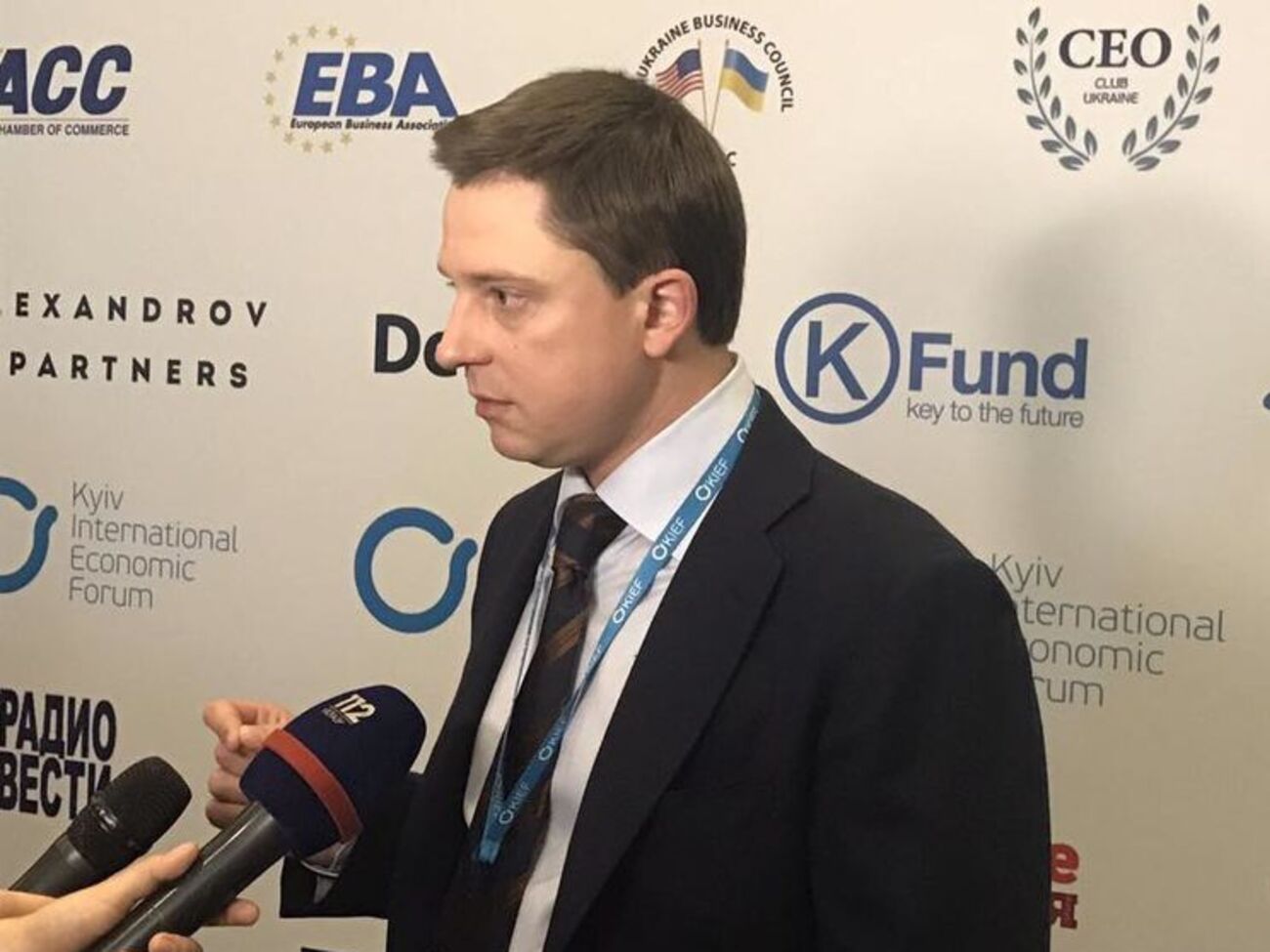 Довгий спотворив історію про бійку Черновецького з Луценком