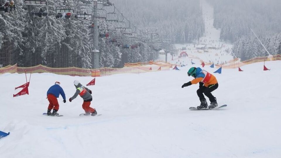 По данным Шлапака, база в Буковеле "подешевела" почти в два раза после переоценки