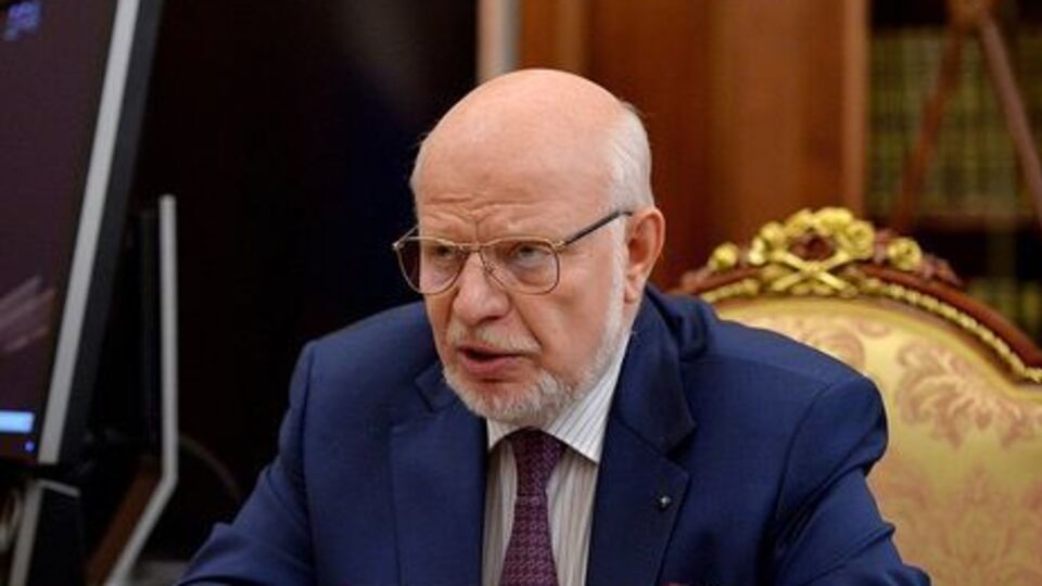 Федотов назвав пам'ятну дошку на стіні академії "спробою ресталінізації"