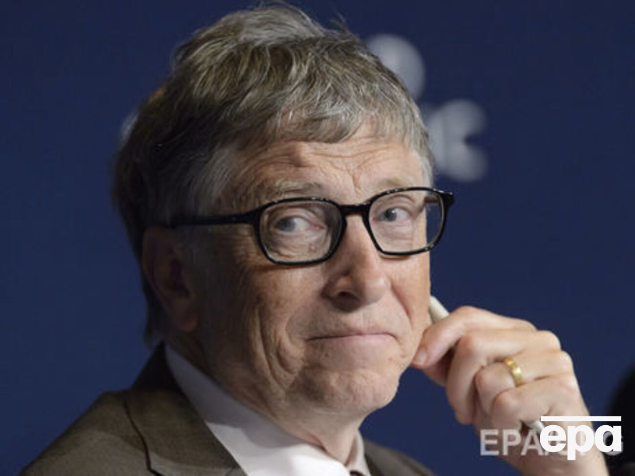 Мільярдер запропонував посилити закони, що регулюють приймання мігрантів